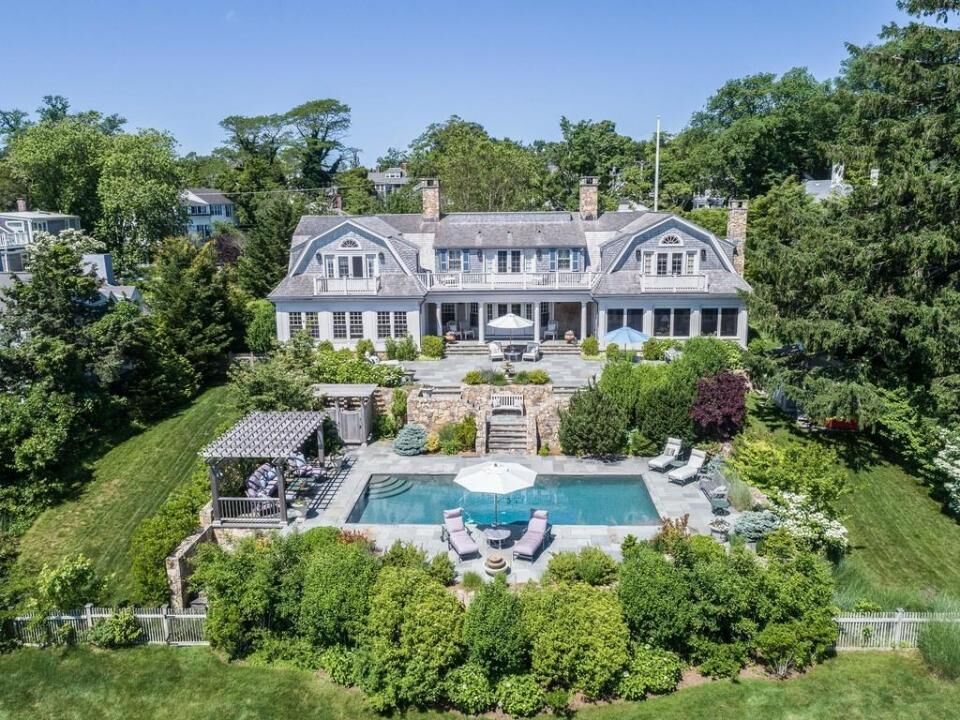 #21. 103 Main St, Vineyard Haven